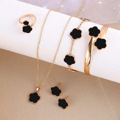 5-in-One Titanium Steel Five-Leaf Clover Jewelry Set
