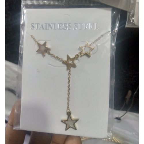 Beautiful Star Earring And Necklace Set
