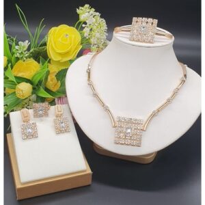Arabian Delights All Stone Exqiusite Combo Of Complete Italian Gold 4 In 1 Jewelry Set