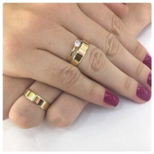3pc. 4mm Width Stainless Steel Gold Tone Wedding Ring Set