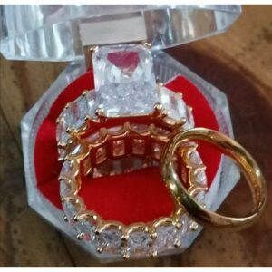 Bold Cubic Zirconia Couple Wedding Ring Sets D59