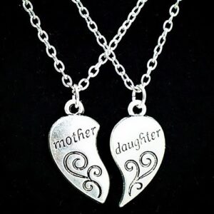 2Pcs/Set Fashion Mother Daughter Flower Carved Love Heart-