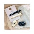 1pc Cream White Polka Dot Asymmetrical Design Hair Clip, Cute & Sweet, Suitable For Daily Wear